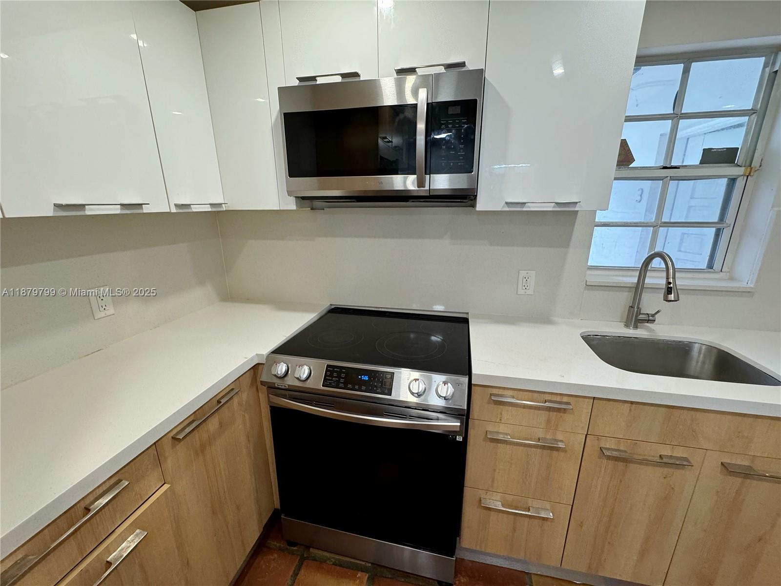 2918 Bird Avenue, Unit 3 Miami, FL 33133 - Photo 5 of 12