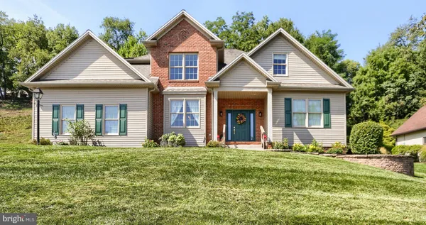 $498,500 | 1018 Country Club Road, Camp Hill, PA 17011