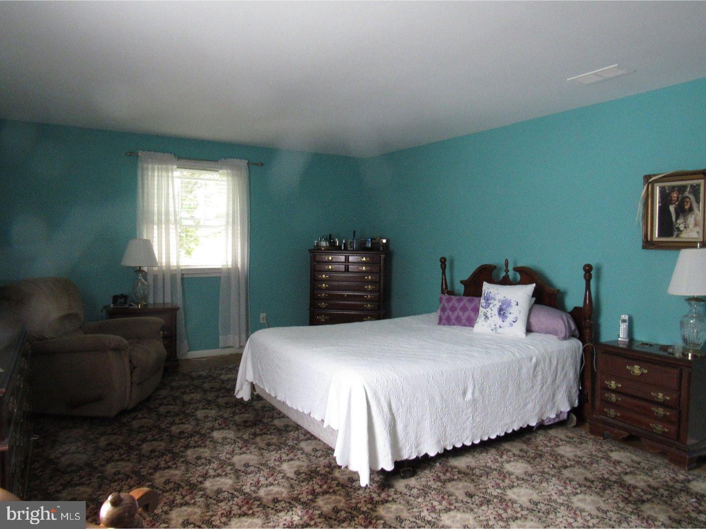 329 Foulke Lane Springfield, PA 19064 - Photo 16 of 23 Gallery Image 16