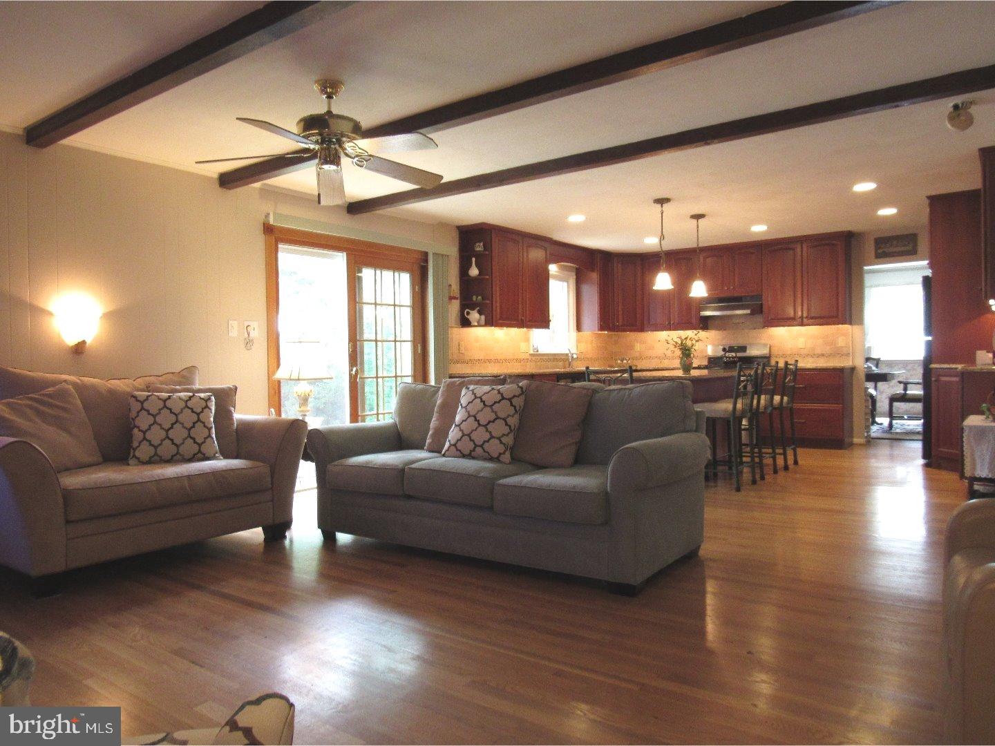 329 Foulke Lane Springfield, PA 19064 - Photo 7 of 23 Gallery Image 7