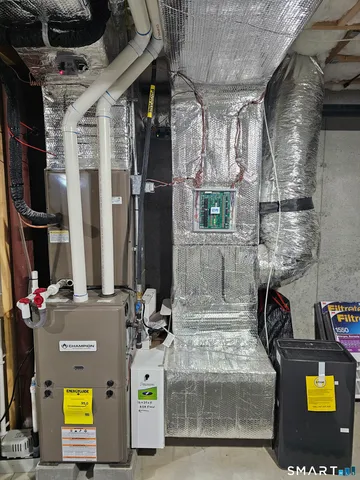 $645,000 | 23 Ivy Hill Road, Unit 23, Waterford, CT 06385