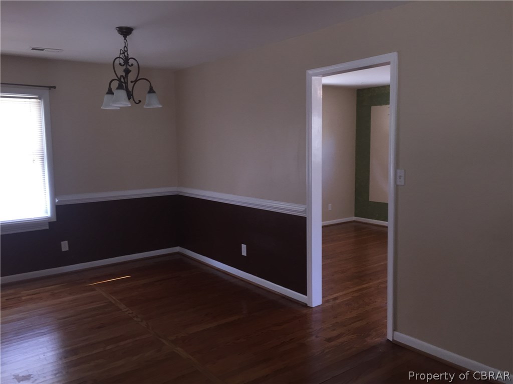 662 Antioch Road Port Haywood, VA 23138 - Photo 6 of 7