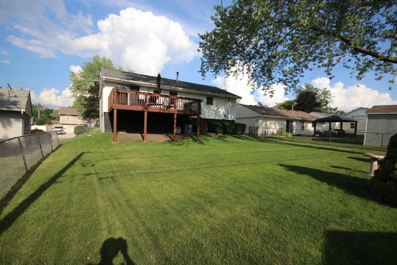 102 Villa Road Streamwood, IL 60107 - Photo 22 of 23 Gallery Image 22