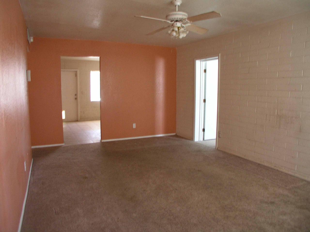 Spacious living room