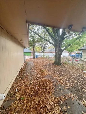 $1,595 | 510 Shennandoah Drive, DeSoto, TX 75115