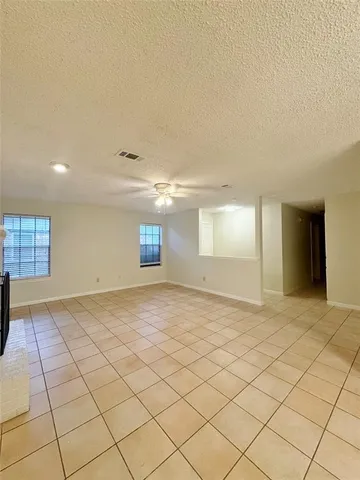 $1,595 | 510 Shennandoah Drive, DeSoto, TX 75115