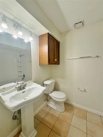 $1,595 | 510 Shennandoah Drive, DeSoto, TX 75115