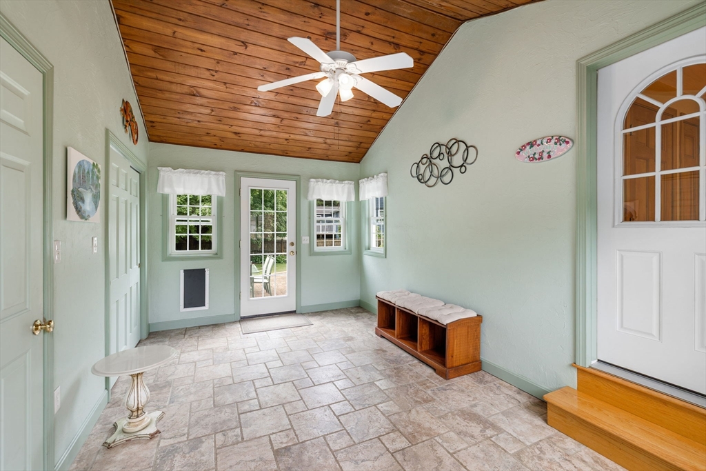4 Aldrich Road Foxboro, MA 02035 - Photo 23 of 40 Gallery Image 23