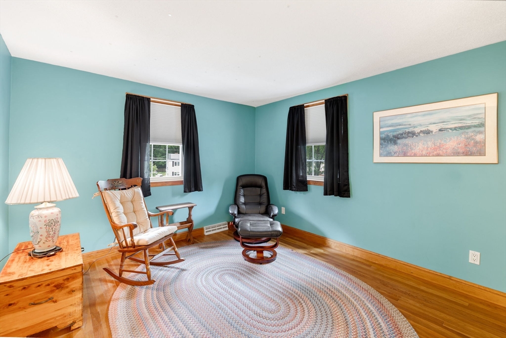 4 Aldrich Road Foxboro, MA 02035 - Photo 29 of 40 Gallery Image 29