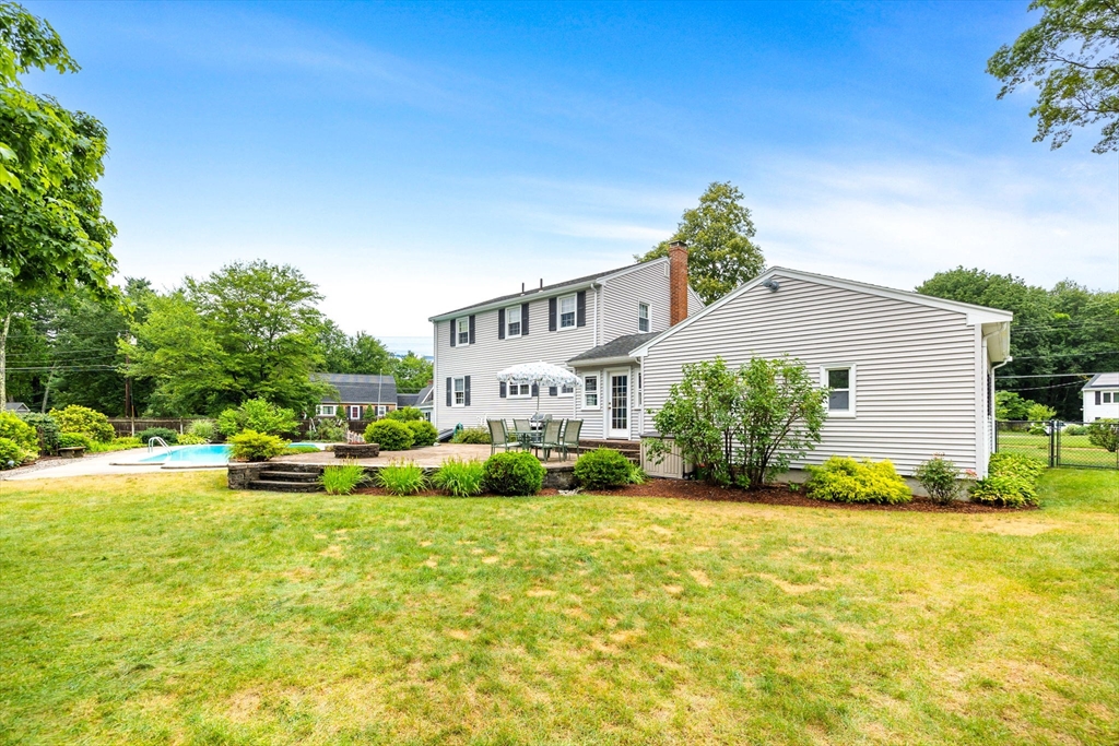 4 Aldrich Road Foxboro, MA 02035 - Photo 34 of 40 Gallery Image 34