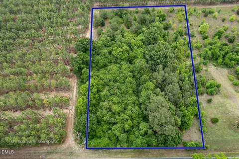 $32,500 | 401 Johnson Pond Road, Red Springs, NC 28377