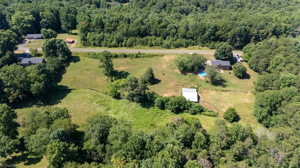 194 Arthur Haney Road Dobson, NC 27017 - Photo 10 of 46 Gallery Image 10