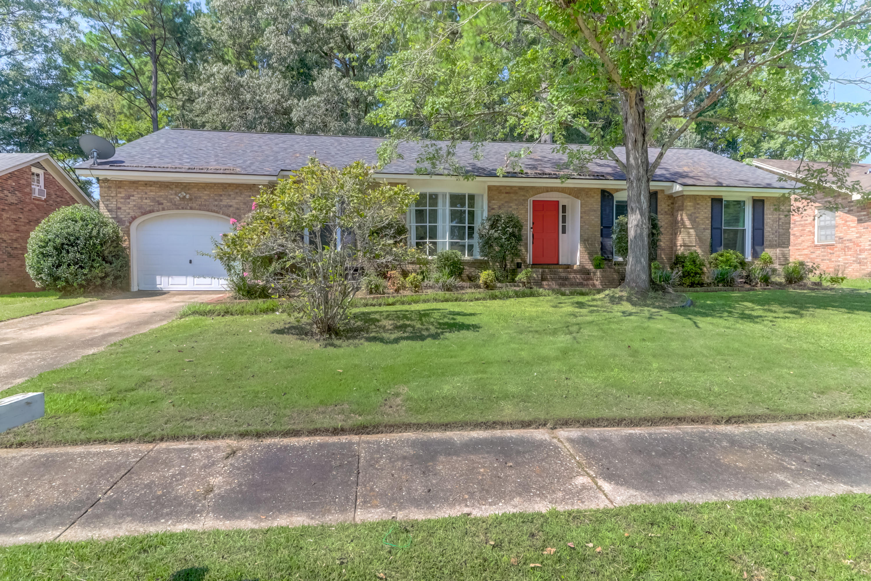 205 Lodgepole Road Ladson, SC 29456 - Photo 1 of 1 205 Lodgepole (1)