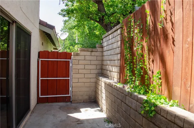 $679,000 | 28948 Marilyn Drive, Canyon Country, CA 91387