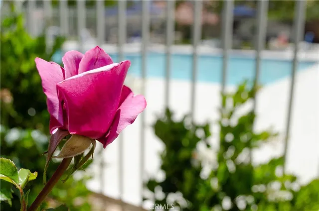 $679,000 | 28948 Marilyn Drive, Canyon Country, CA 91387