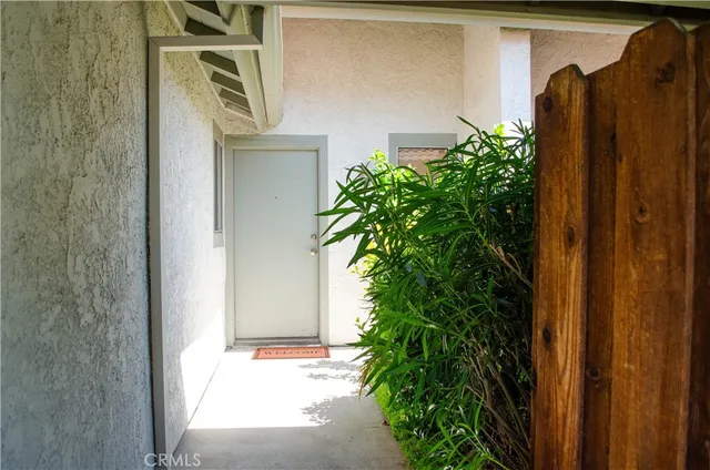 $679,000 | 28948 Marilyn Drive, Canyon Country, CA 91387