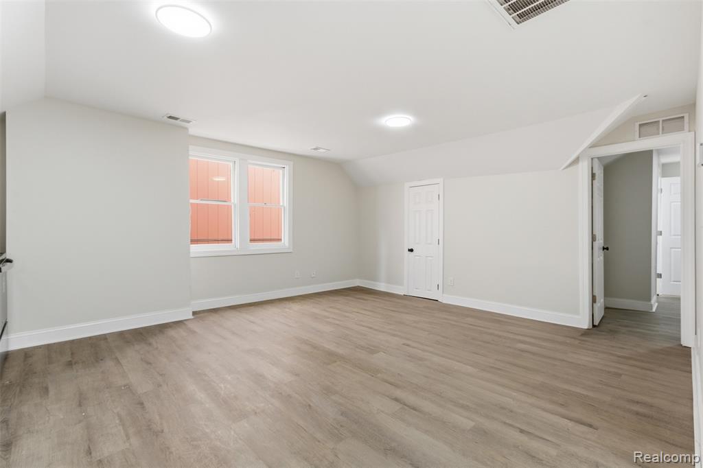 4635 John R Street, Unit 4 Detroit, MI 48201 - Photo 9 of 13