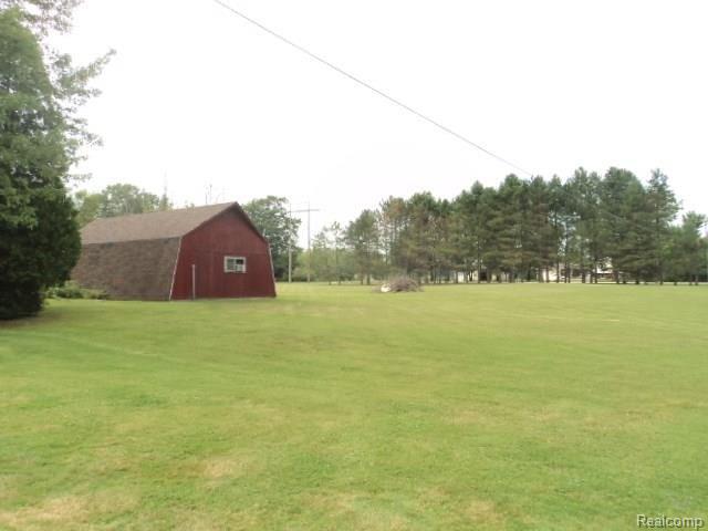 5519 Shoefelt Road North Street, MI 48049 - Photo 17 of 31 New Pictures 014.jpg