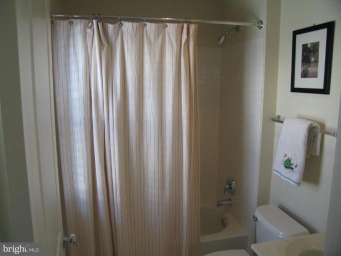 11006 Amherst Avenue Silver Spring, MD 20902 - Photo 5 of 17 Bath #1
