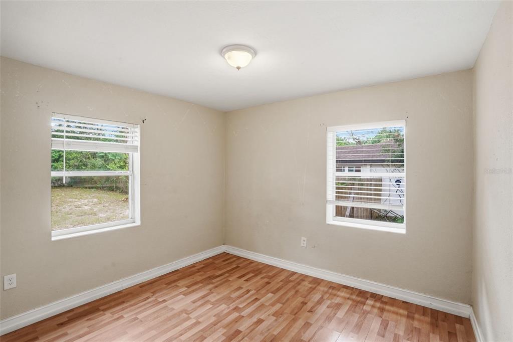 1011 Santa Barbara Road Orlando, FL 32808 - Photo 12 of 25 Gallery Image 12