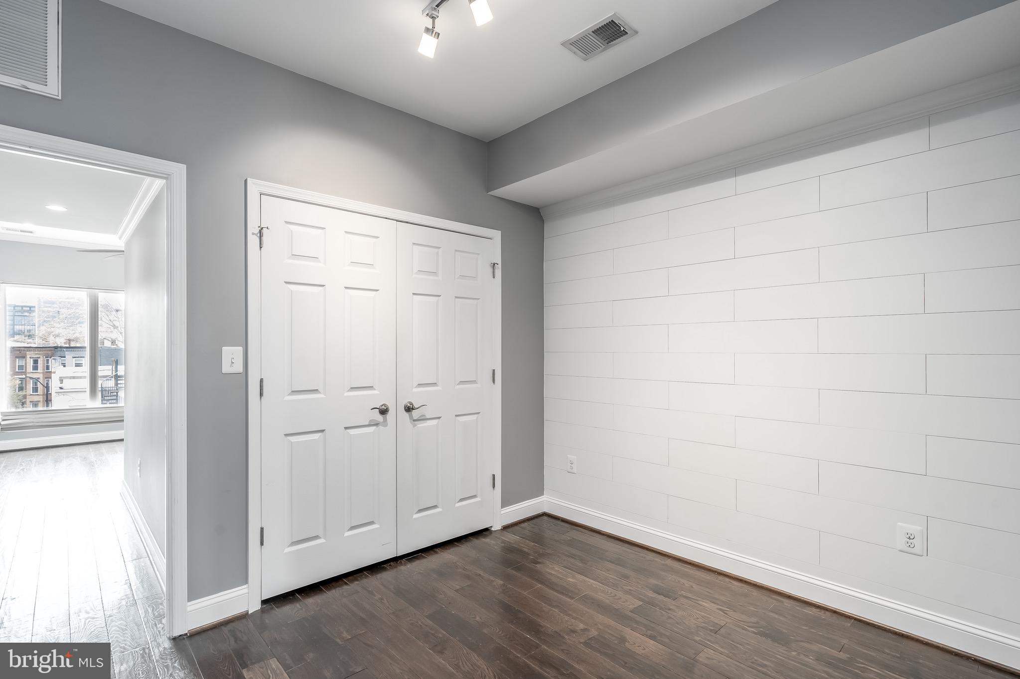 29 Q Street Northeast, Unit 2 Washington, DC 20002 - Photo 18 of 28 Den that's perfect for WFH.