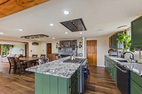 $699,999 | 67 Lang Road, Washington, NH 03280