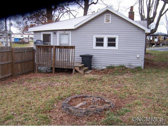 331 Ridge Street Candler, NC 28715 - Photo 2 of 5 Gallery Image 2