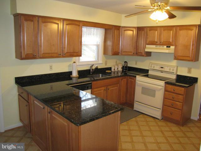 14013 Blenheim Road North Phoenix, MD 21131 - Photo 13 of 30 Newer Kitchen with Granite Counter Tops
