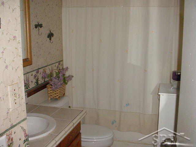 12600 Budd Road Burt, MI 48417 - Photo 15 of 15 20037437-14.JPG