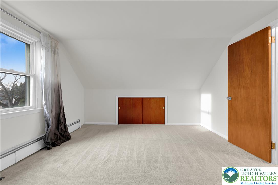 1942 Greenleaf Street Bethlehem, PA 18017 - Photo 28 of 41 a view of an empty room and window