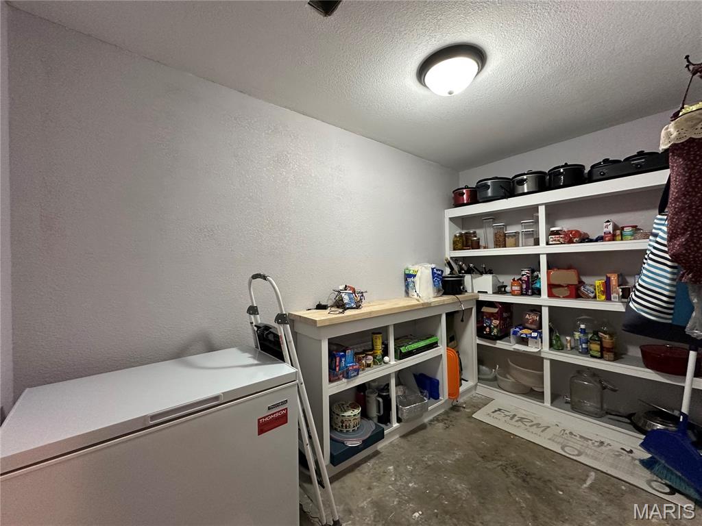 3329 Boettcher Road Bland, MO 65014 - Photo 36 of 61