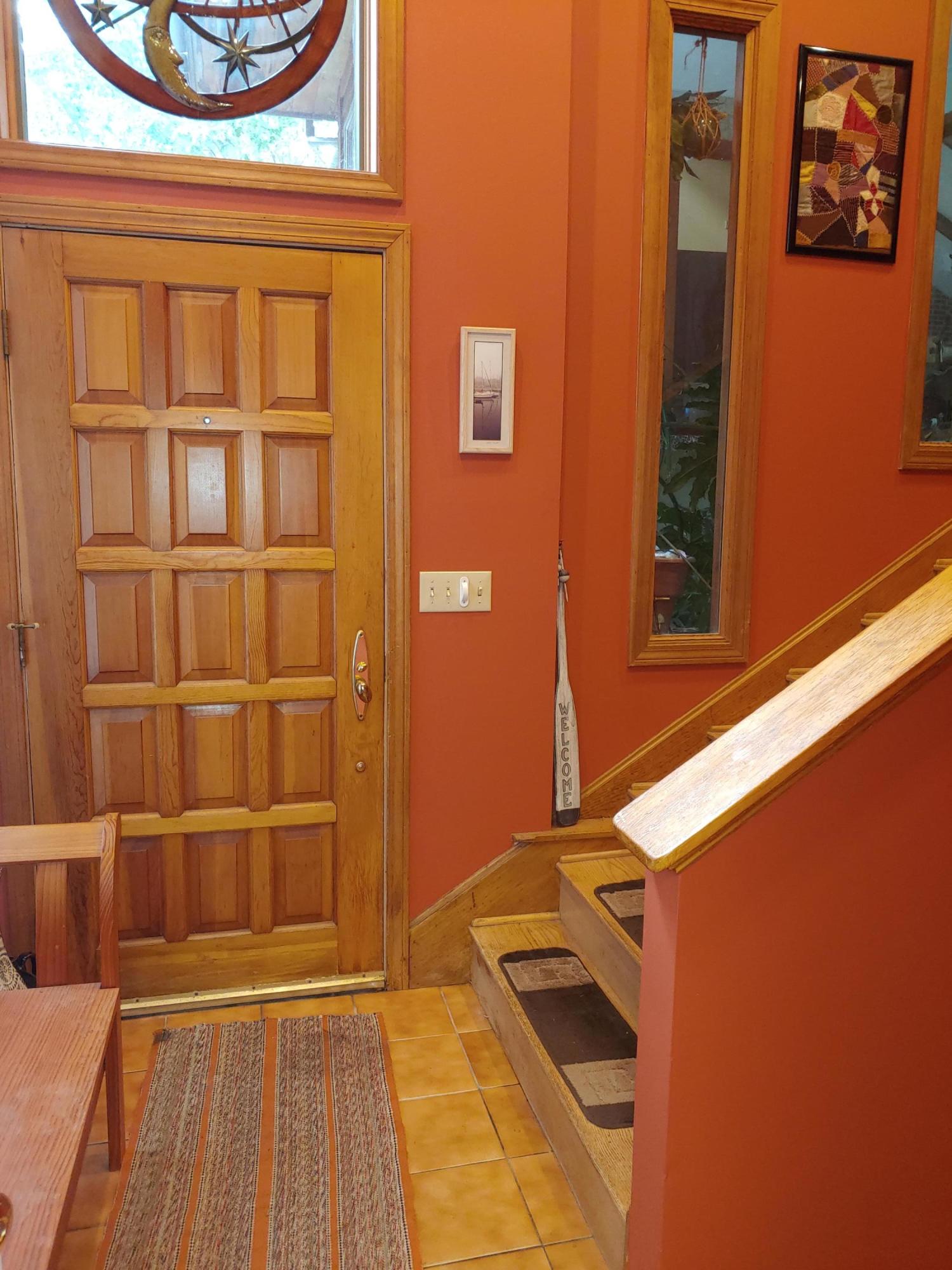 194 Shore Road Cape Neddick, ME 03902 - Photo 44 of 59 Entryway.