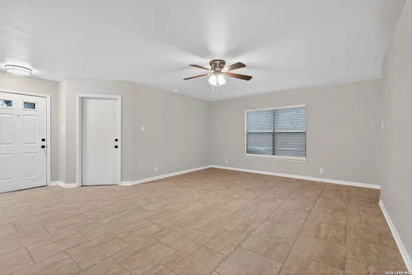 $1,895 | 9930 Trendwood, San Antonio, TX 78250