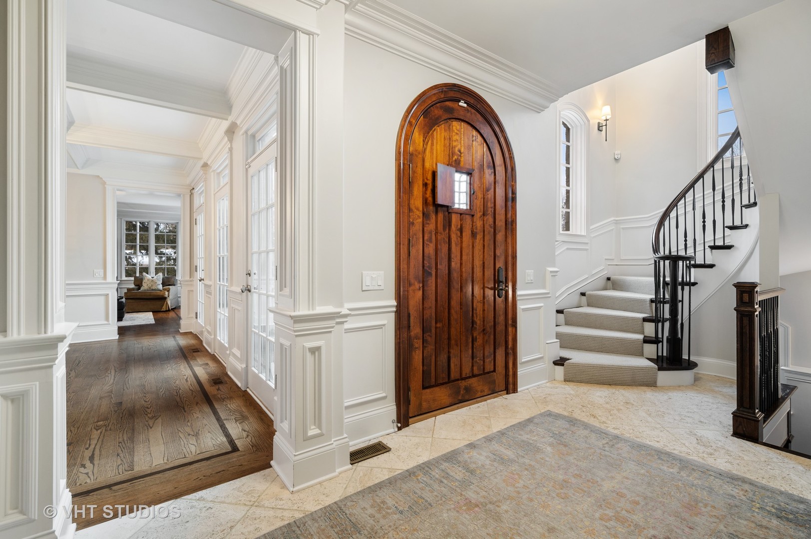 1041 Seminole Road Wilmette, IL 60091 - Photo 2 of 55