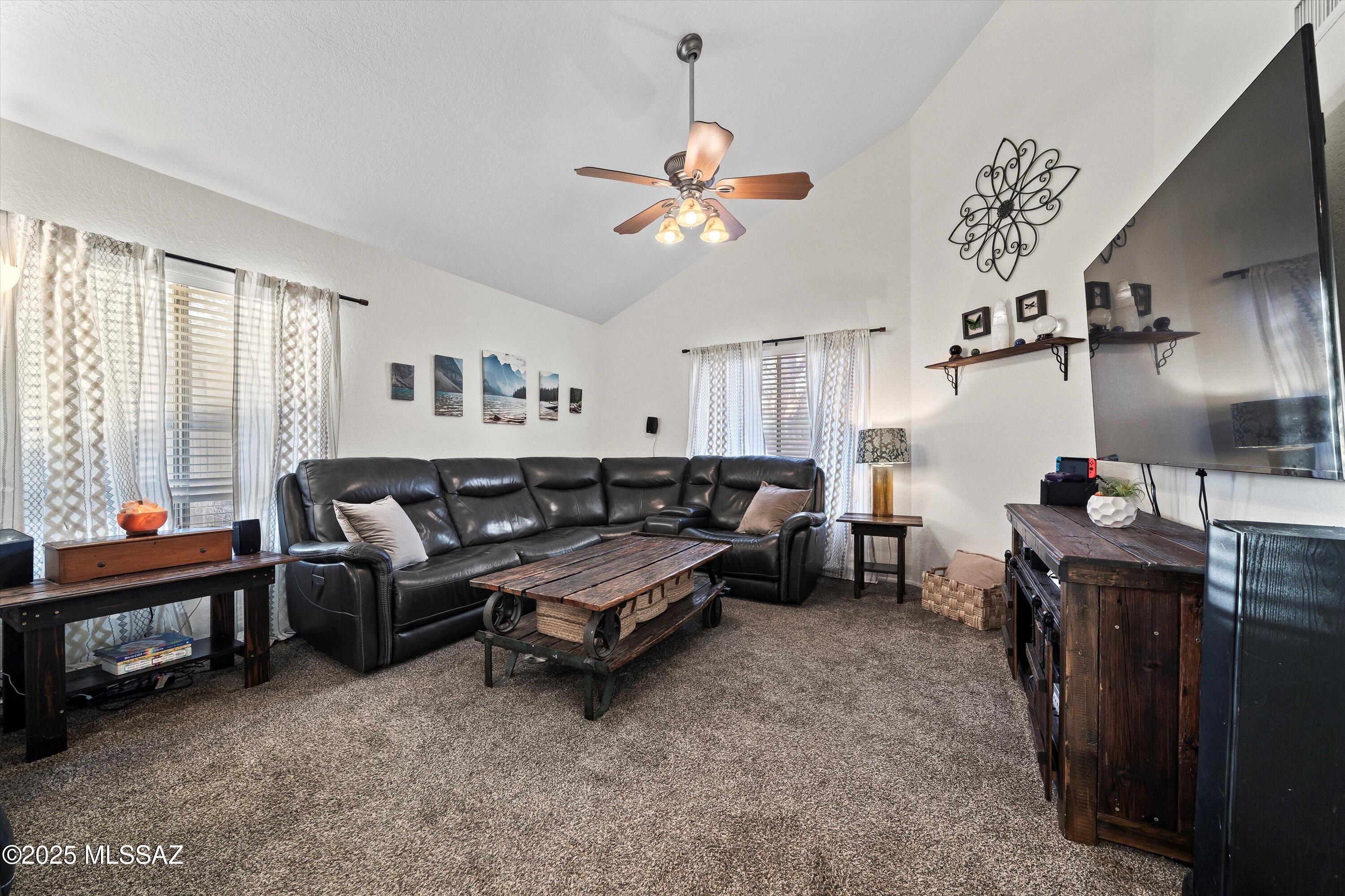 9986 East Stella Road Tucson, AZ 85730 - Photo 4 of 51 Gallery Image 4