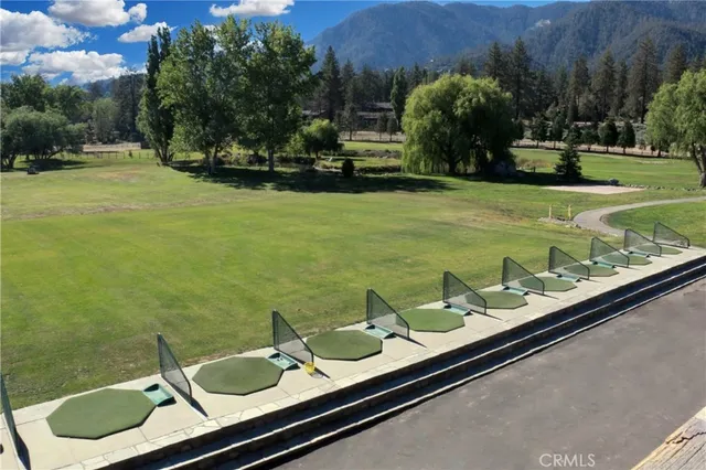 a view of outdoor space