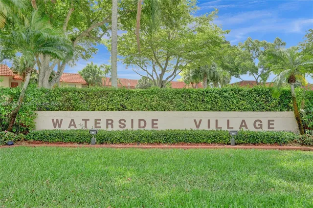 $265,000 | 15801 West Waterside Circle, Unit 101, Sunrise, FL 33326