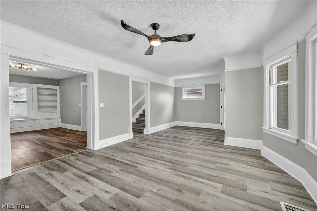 1659 Lee Road Cleveland, OH 44118 - Photo 6 of 46 Gallery Image 6