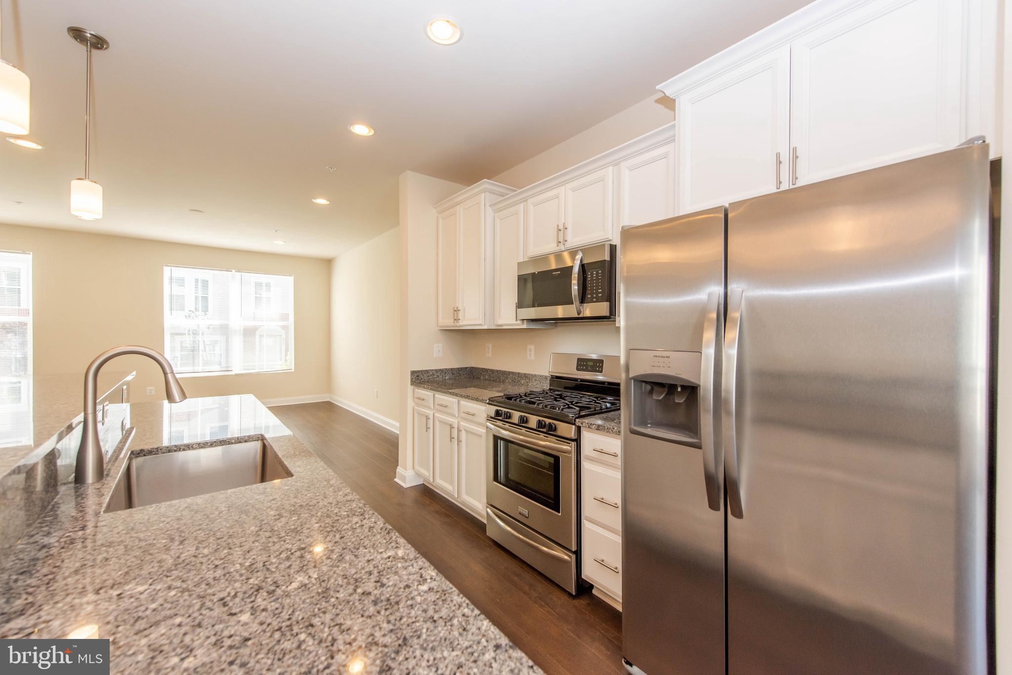 7007 Whitson Way Hanover, MD 21076 - Photo 11 of 31 Kitchen