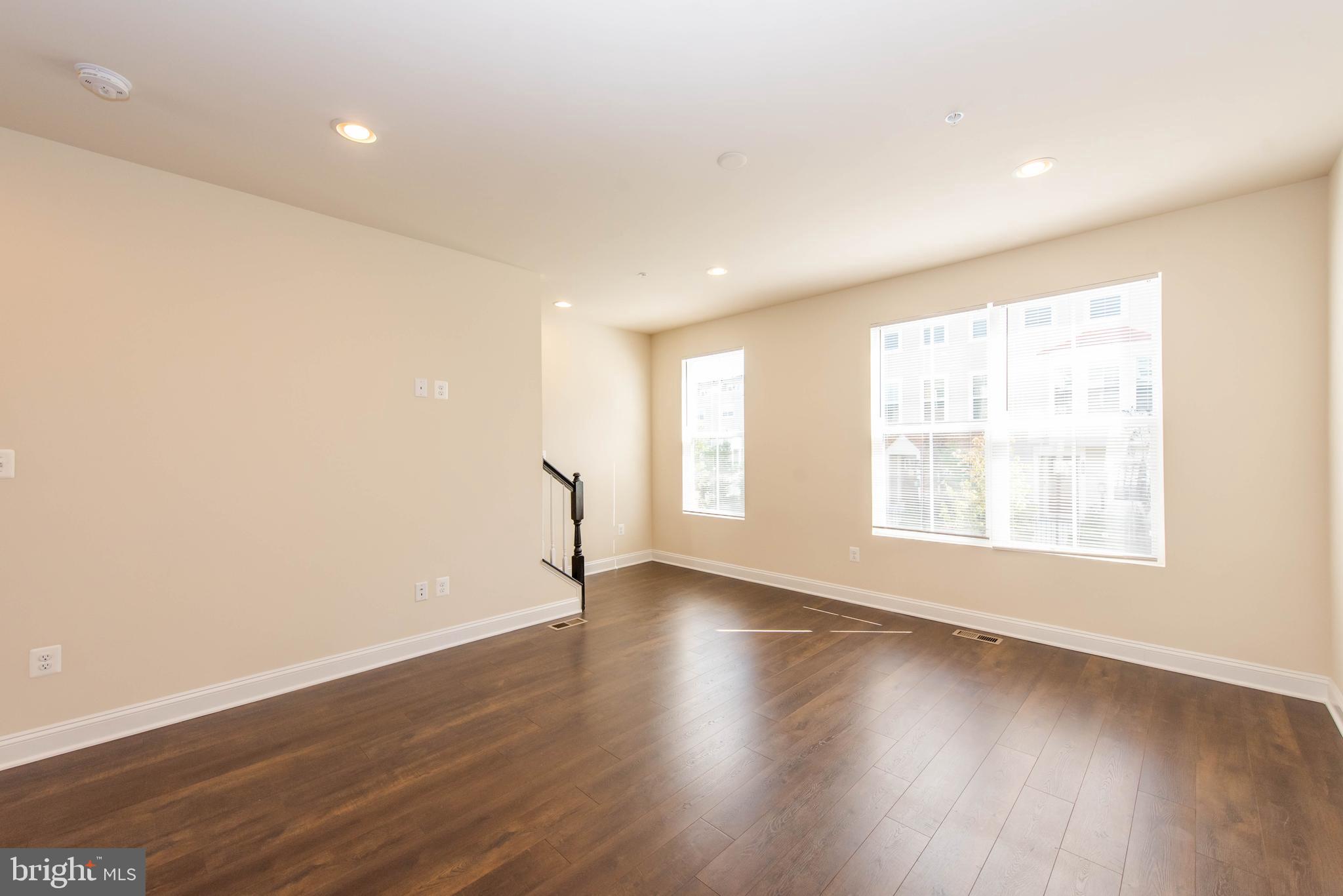 7007 Whitson Way Hanover, MD 21076 - Photo 6 of 31 Living Room