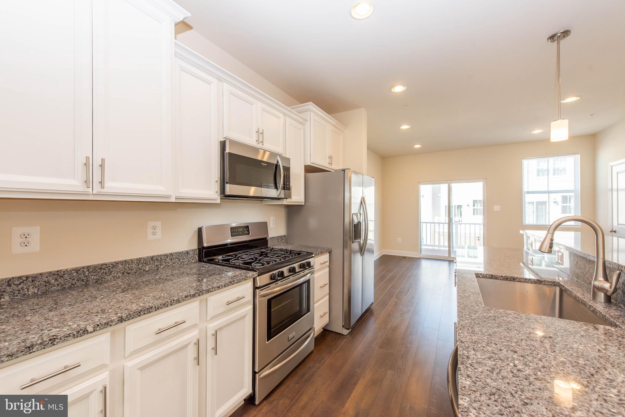 7007 Whitson Way Hanover, MD 21076 - Photo 10 of 31 Kitchen