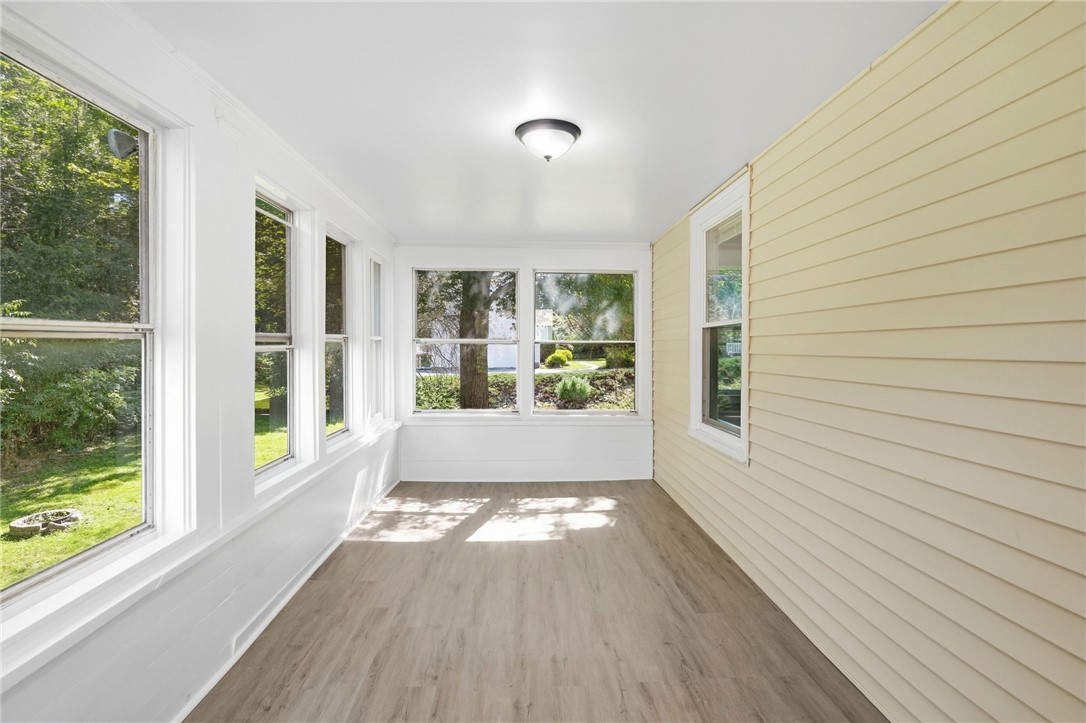 310 New River Road Lincoln, RI 02838 - Photo 6 of 41 Gallery Image 6