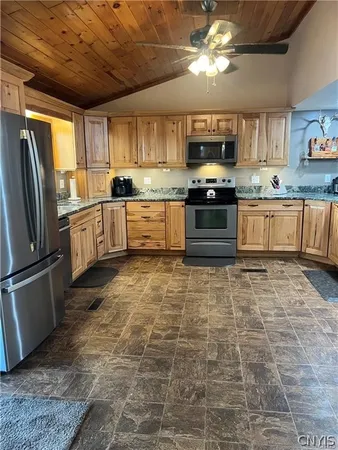 $350,000 | 13832 County Route 91, Adams, NY 13605