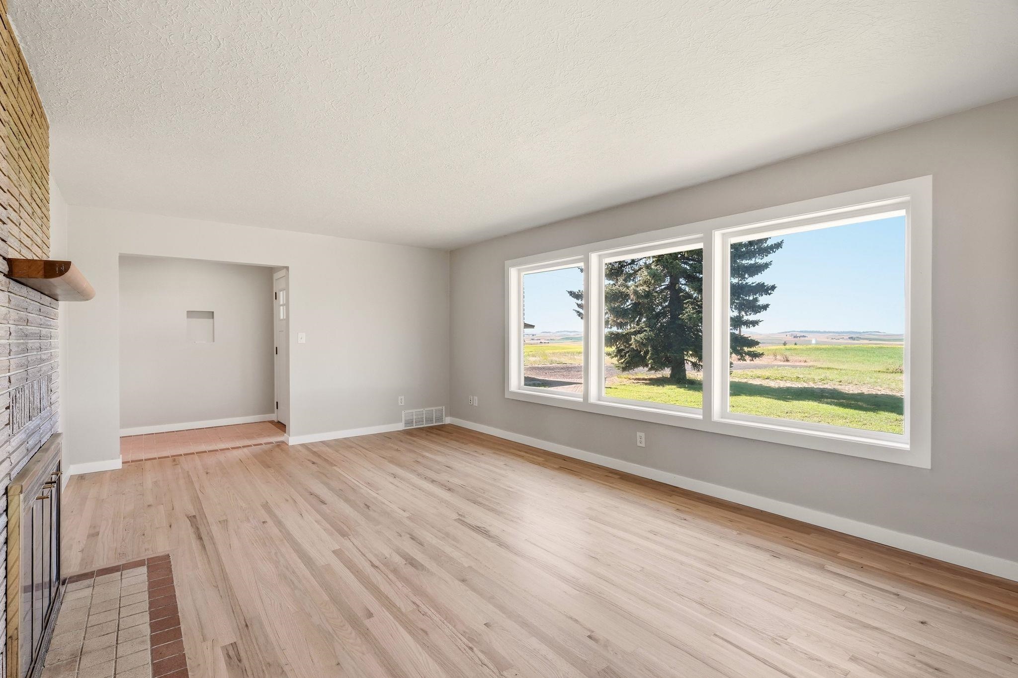 11213 East Cameron Road Fairfield, WA 99012 - Photo 2 of 47