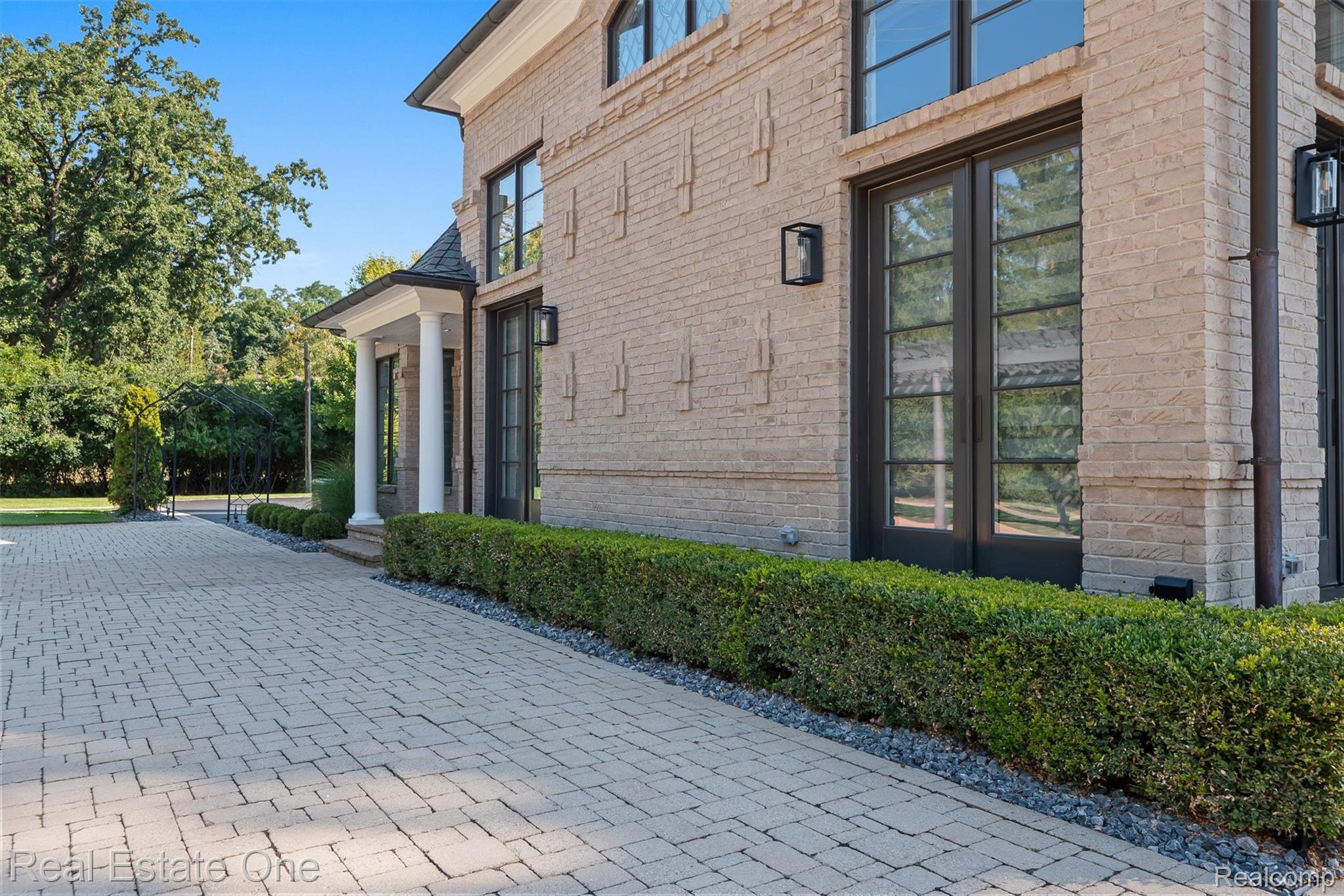 1343 Orchard Ridge Road Bloomfield Hills, MI 48304 - Photo 50 of 58 019-Orchard Ridge-10.jpg