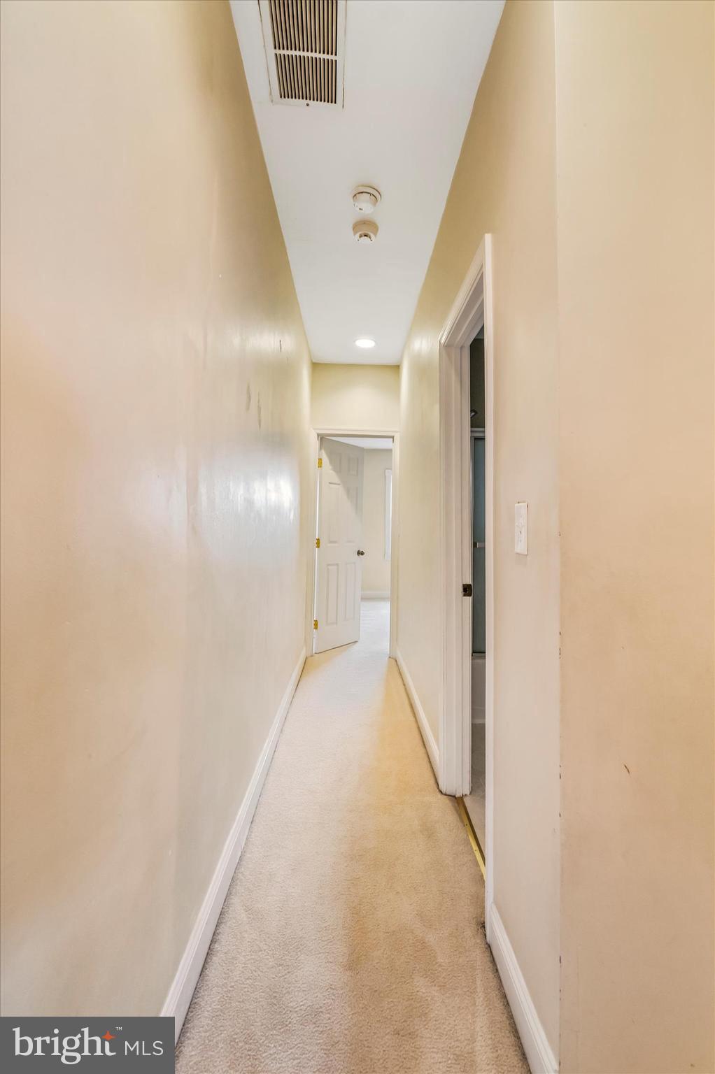 2927 Keswick Road Baltimore, MD 21211 - Photo 21 of 36 Second Floor Hall