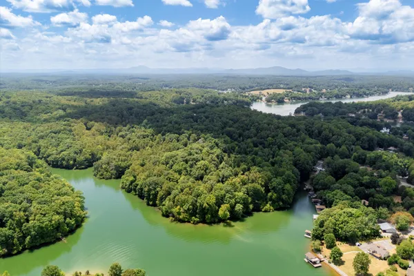 $2,700,000 | 250 Montilago Drive, Moneta, VA 24121