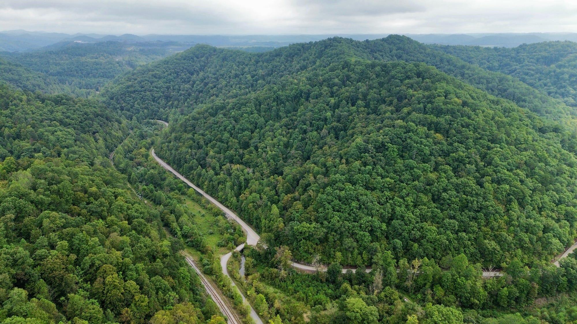 9074 Wolf Creek Road Pilgrim, KY 41250 - Photo 114 of 133 Aerial of Property