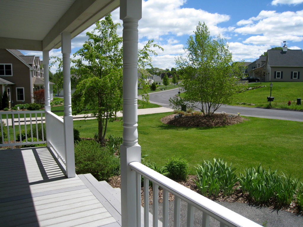 41 Fox Run Lee, MA 01238 - Photo 1 of 27 Front Porch