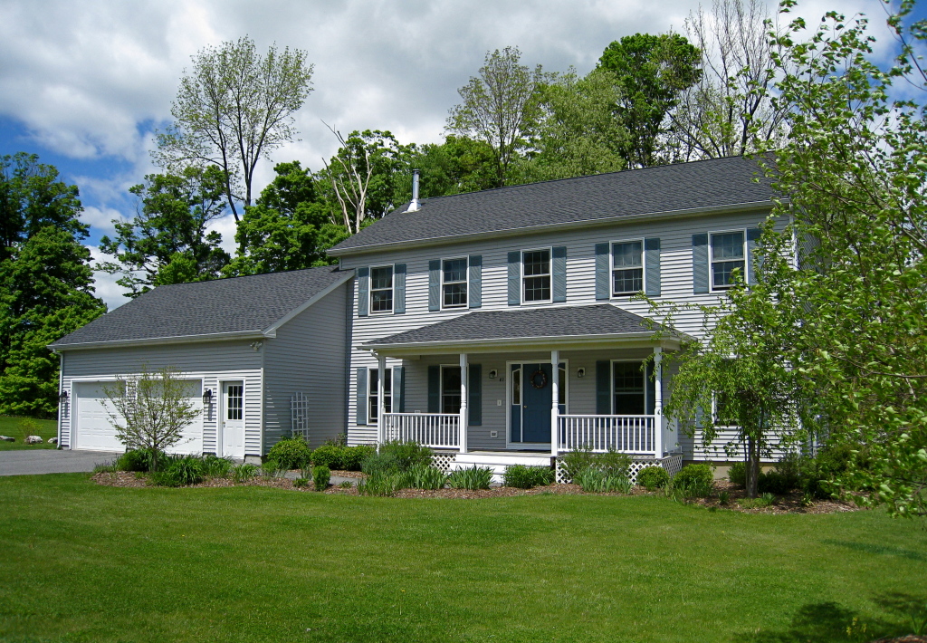41 Fox Run Lee, MA 01238 - Photo 2 of 27 Front